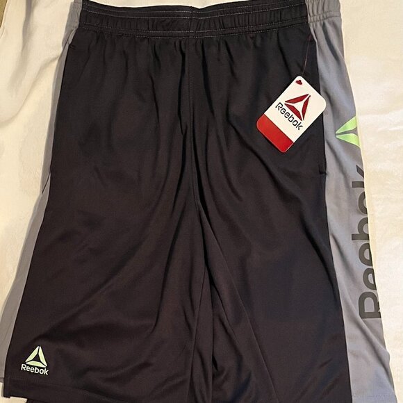 Boy's Reebok Training Entrainment Shorts - Picture 1 of 4